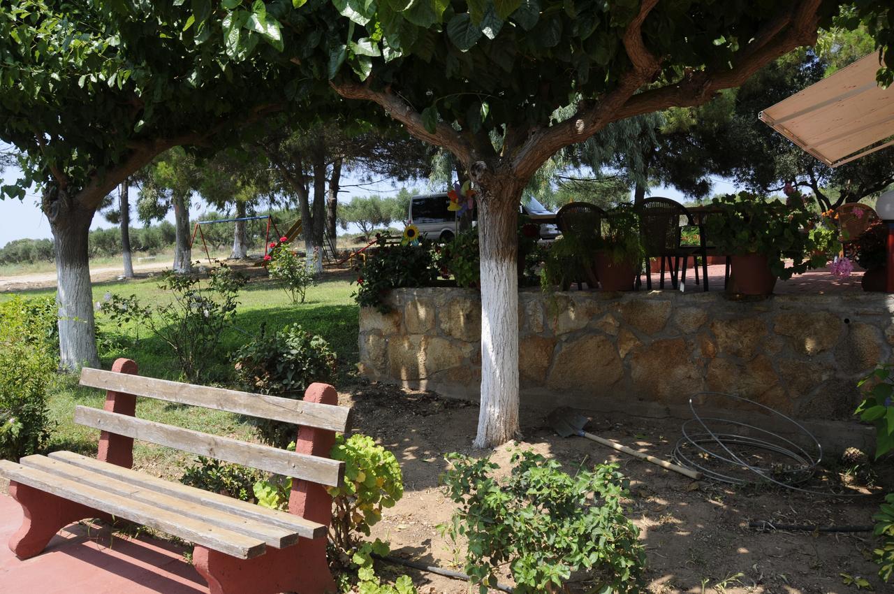 Apartments Hotel Alexandros อาร์คูดี ภายนอก รูปภาพ