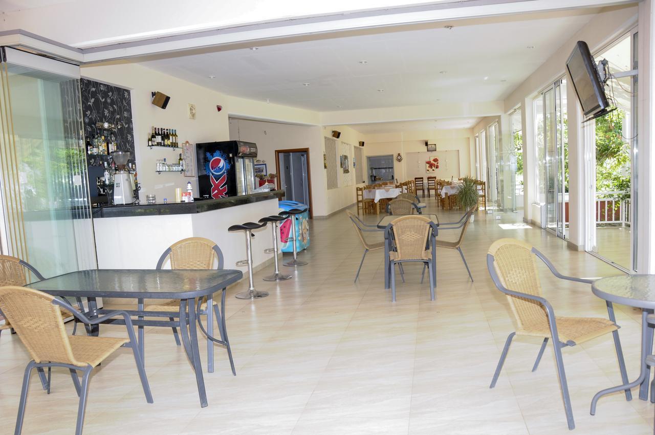 Apartments Hotel Alexandros อาร์คูดี ภายนอก รูปภาพ