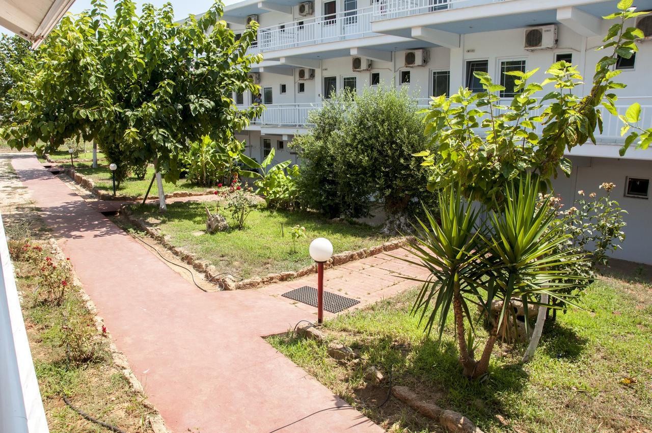 Apartments Hotel Alexandros อาร์คูดี ภายนอก รูปภาพ