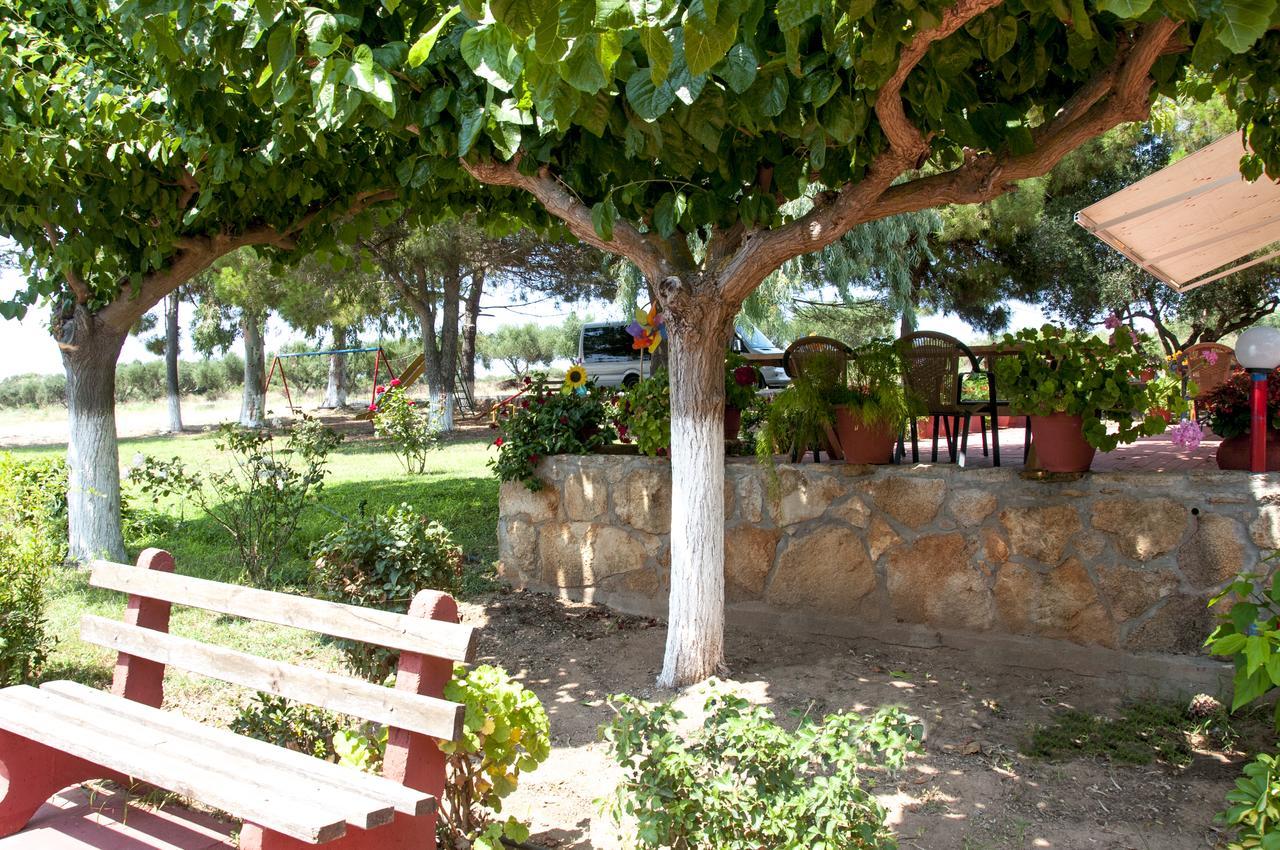 Apartments Hotel Alexandros อาร์คูดี ภายนอก รูปภาพ